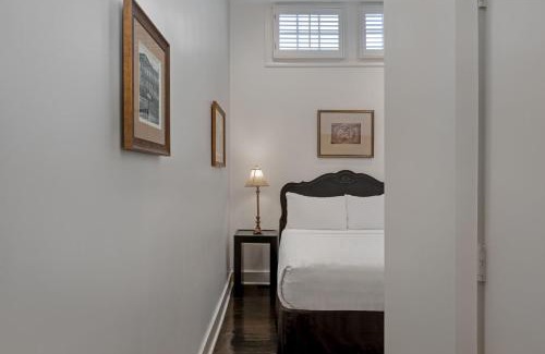 French Quarter Hotel | Hotel Royal New Orleans