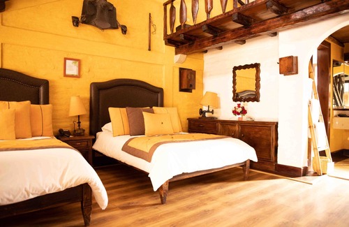 San Miguel de Salcedo Hotel | Hotel Rumipamba de las Rosas