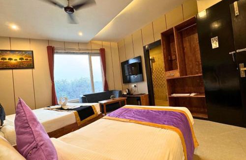 Varanasi Hotel | Hotel Runway Inn