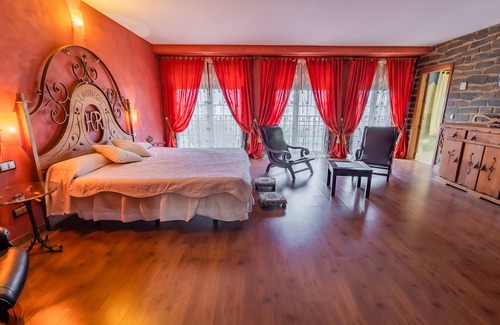 Plasenzuela Hotel | HOTEL RURAL EL LABRIEGO BY VIVERE STAYS