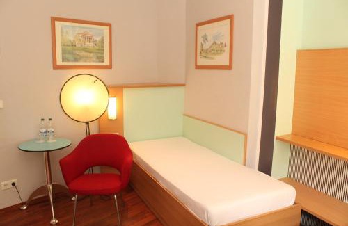 West Berlin Centre Hotel | Hotel Sachsenhof