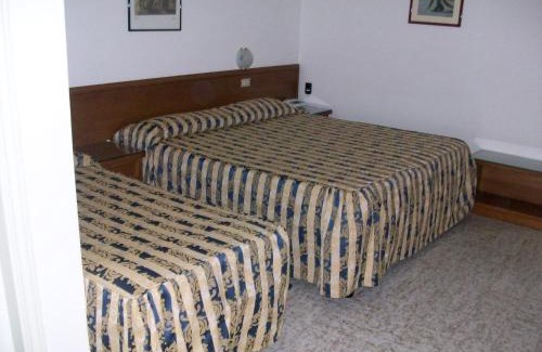 Santarello Hotel | HOTEL SANTOROTTO di FABIO TERROSI