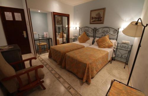 La Trinidad-San Juan y Todos los Santos Hotel | Hotel Selu