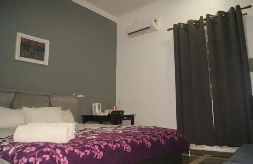 Kampung Gong Pauh Hotel | HOTEL SHAFURA 1