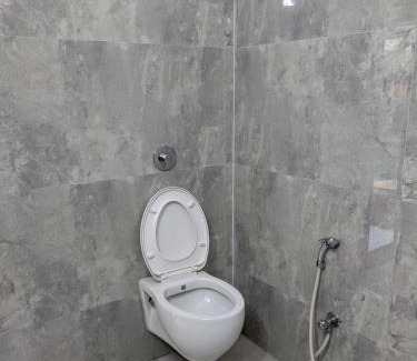 Bilaspur Hotel | Hotel Shivneri