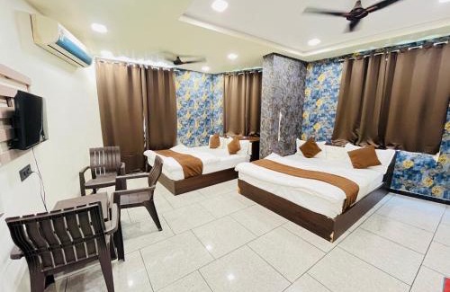 Nathdwara Hotel | Hotel Shree Vijay I g66ogoIoo6 just 100mtr from temple 1min away