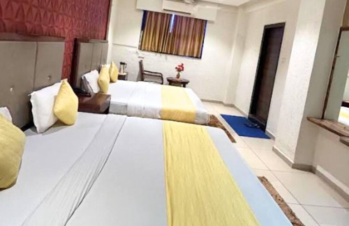 Chandkheda Hotel | Hotel Shrimad