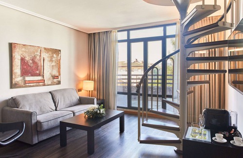 Lovaina Hotel | Hotel Silken Ciudad de Vitoria