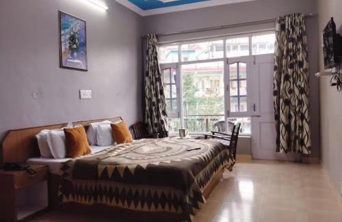 Naddi Hotel | Hotel Snow Crest Inn - Natural landscape Mountain View