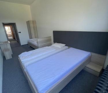 Hradec Kralove Hotel | Hotel Stadion Hradec Králové