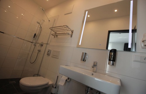 Mailing Hotel | Hotel Starton am Ingolstadt Village