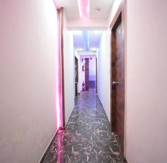 Navrangpura Hotel | Hotel Sudama Palace, Ahmedabad