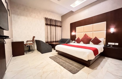 Dehradun Hotel | Hotel The ONIX