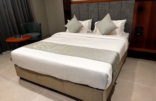 Kolhapur Hotel | Hotel The Qubice Kolhapur