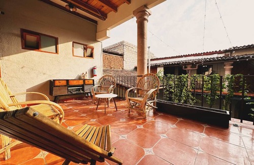 Santa Maria Ahuacatlan Apartment | Hotel type room, one block from Lake 10