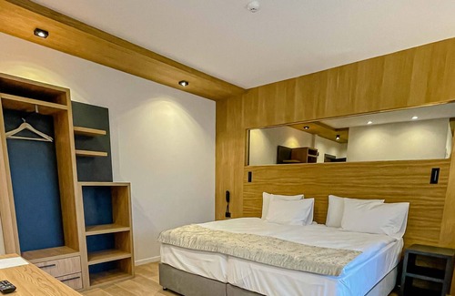 Cioplea Hotel | Hotel Ursuletul