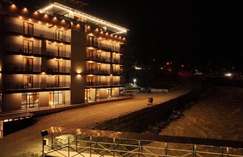 Bagvdanari Hotel | Hotel Ushba in Mestia