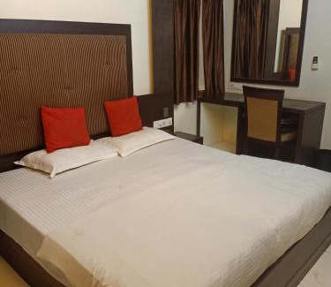 Dhanbad Hotel | Hotel V.I.P. Regency