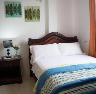 Playas House | Hotel Valeritos