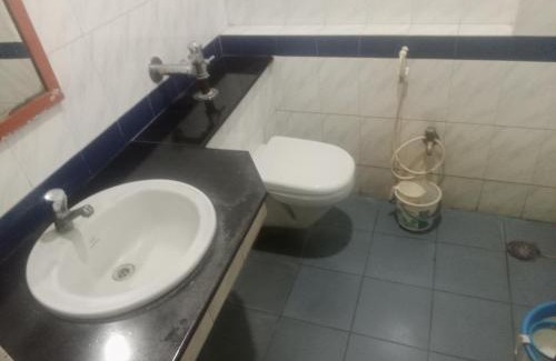 Karur Hotel | Hotel Valluvar