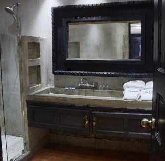 San Salvador Hotel | Hotel Villa Antigua