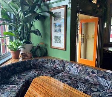 Warrnambool Hotel | Hotel Warrnambool
