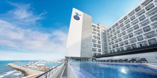 Downtown Hotel | Hotel Whistlelark Jeju