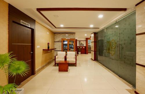 Vaikom Hotel | Hotel White Gate Residency -near to Vaikom Sri Mahadeva Temple