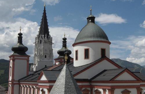 Mariazell Hotel | Hotel zum Kirchenwirt Mariazell