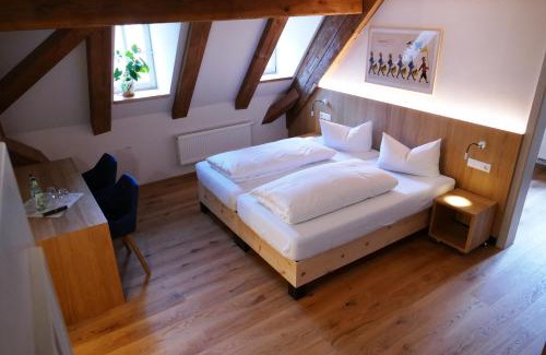 Hilpoltstein House | Hotel zum schwarzen Ross und Gutmann Zur Post