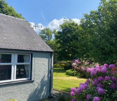 Newcastleton House | Houghton Park Holiday Cottage