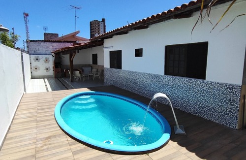Ponta de Campina House | House 700m from the beach in Campina