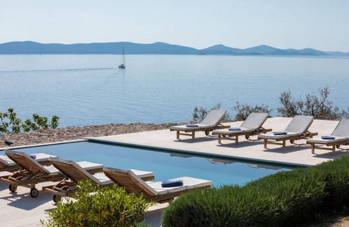 Pasman House | House ∙ 3 bedrooms ∙ 8 guests
