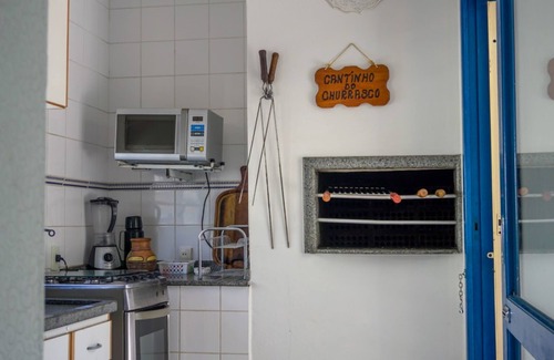 Ingleses Sul House | House 50 meters from the sand of Praia dos Ingleses or 5 minutes on foot.