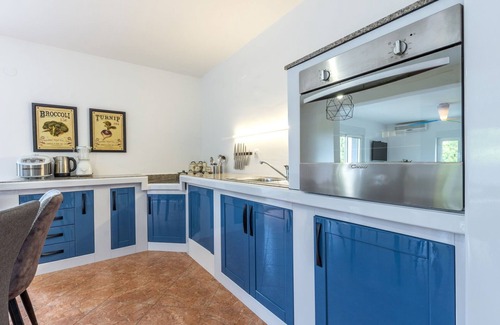 Tugare House | House Anavi (V9341-K1) - Tugare