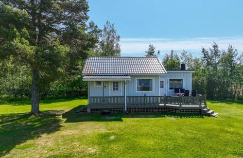 Ostrobothnia House | House and guest house with sauna by the sea