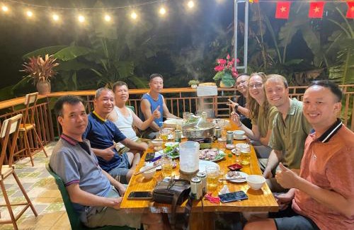 Kho Muong House | House By The Stream