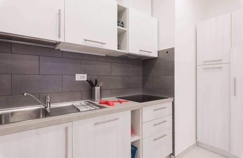 Alassio Apartment | House ESEDRA - " A " air conditioning, wifi, parking, tv led 40" - 100mt sea