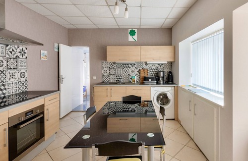 Trevou-Treguignec Ski Chalet | House for 5 people 900m from the beach