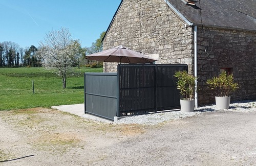 Questembert Cottage | House for all types of stay in the countryside