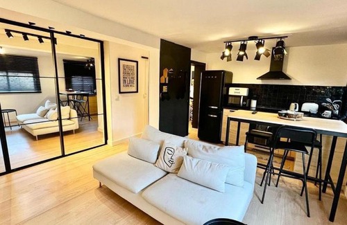 Bryant House | House in Bryant Host by Alexa