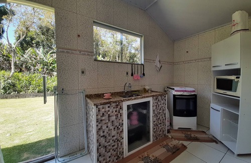 Lumiar Cottage | House in Lumiar/up to 8 people. Fireplace/private waterfall/bed and bath linen.