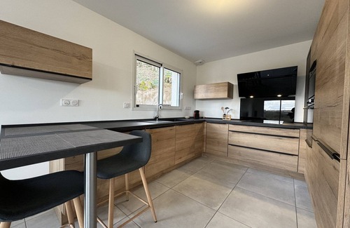 Montfort-le-Gesnois House | House in Montfort with Panoramic Terrace