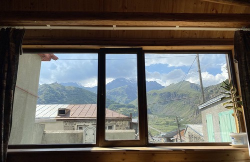 Kazbegi House | House in Stepantsminda Kohi