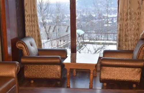 Srinagar House | house