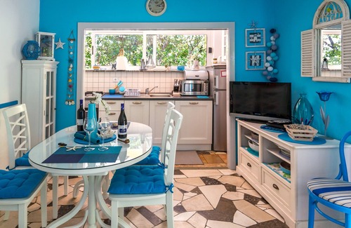 Drvenik House | House is situated in a small place Drevenik on Makarska Riviera.