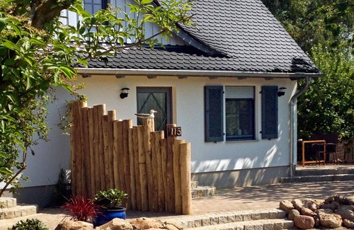 Kaltenhof House | House LUV - 500 meters from the beach, you can hear the Baltic Sea waves here.