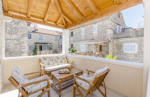 Vrboska House | House Morko (11852-K1) - Vrboska - island Hvar