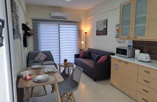 Pervolia House | House Near The Beach (Militsa & Aggeliki)