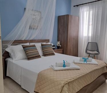 Pervolia House | House Near The Beach (Militsa & Aggeliki)